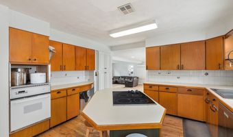 992 County Road 601, Ashland, OH 44805