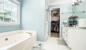 3760 Mashie Ct, Acworth, GA 30101