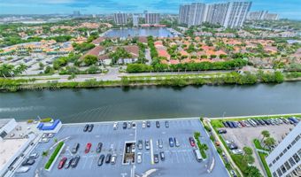 3675 N Country Club Dr 2302, Aventura, FL 33180