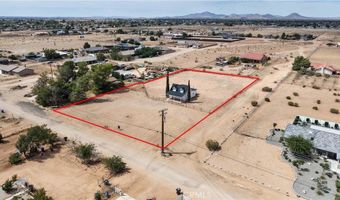 21588 Viento Rd, Apple Valley, CA 92308