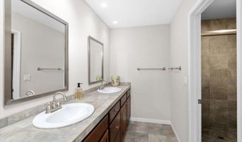 4233 Los Padres Dr, Fallbrook, CA 92028