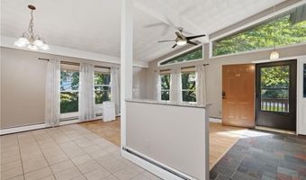 36 Wentworth St, North Providence, RI 02904