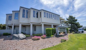 1695 BEACH LOOP Dr, Bandon, OR 97411