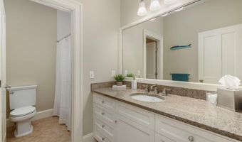 70 Great Rd, East Greenwich, RI 02818