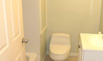 93 GREAT LAKE Dr, Annapolis, MD 21403