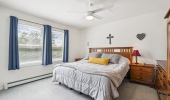 86 Wolfeboro Hwy, Alton, NH 03809