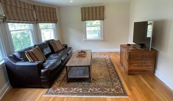 34 Suburban Ave, Cos Cob, CT 06807