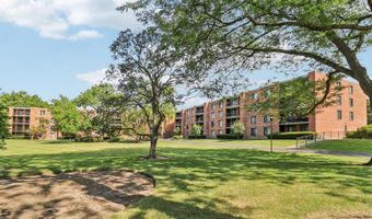 1405 E Central Rd 122C, Arlington Heights, IL 60005