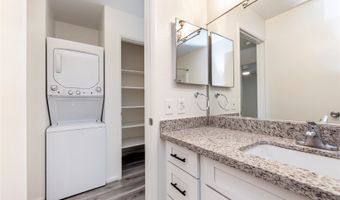 46-267 Kahuhipa St C111, Kaneohe, HI 96744