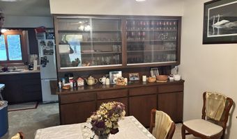 107 Golf Course Dr, Armstrong, IA 50514