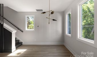 1314 Carolyn Dr, Charlotte, NC 28205