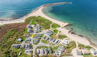 1 Offshore Rd 32, Narragansett, RI 02882