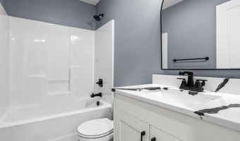 114 Cherry Ln, Riverside, IA 52327