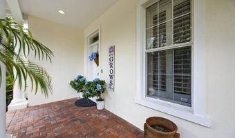 123 Aberdeen Pond Dr, Apollo Beach, FL 33572