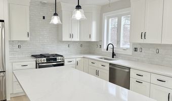3 Memory Ln, Billerica, MA 01821