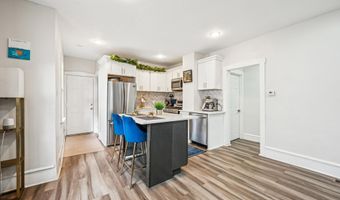 405 AUSTIN Ave, Barrington, NJ 08007