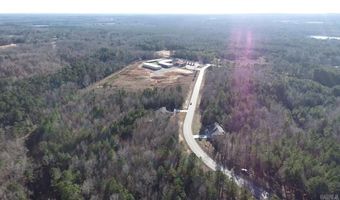 206 Parkway Trail Blvd, Bauxite, AR 72011
