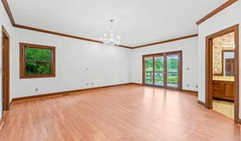 106 DK Ranch Ln, Ashland, KY 41102
