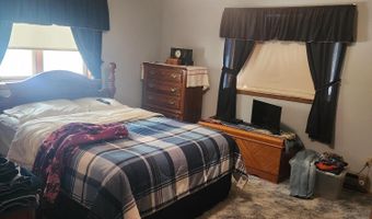 1090 Oakridge Dr, Alpena, MI 49707
