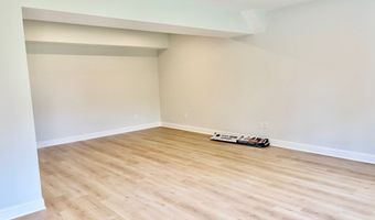 2 Gary Knls, Danbury, CT 06810