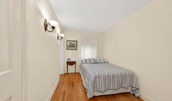 85 Cherry Hill Rd, Branford, CT 06405