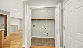 595 Elizabeth Ave, Ashland, OR 97520