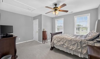 160 Adams Pointe Ct, Angier, NC 27501