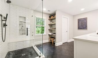 180 Pruitt Dr, Alpharetta, GA 30004