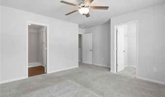 157 Village Green Dr, Adairsville, GA 30103