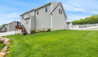 13 Minglewood Dr, Coventry, RI 02816