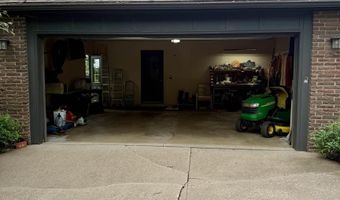 2822 Country Club Dr, Atlantic, IA 50022