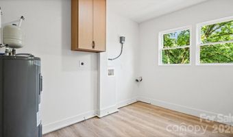 3320 Winterfield Pl, Charlotte, NC 28205
