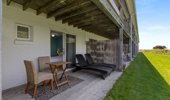 379 Bluff Rd 123, Amagansett, NY 11930
