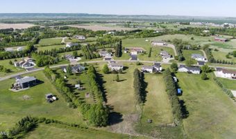 3616 Southridge Ln, Bismarck, ND 58504