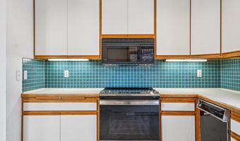 3239 Briggs Ave, Alameda, CA 94501