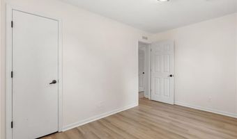 9 Oriole Dr, Agency, MO 64401