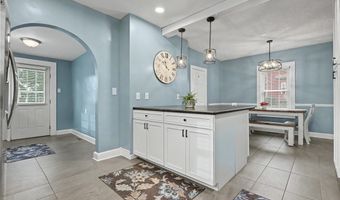 865 Hartshorn St, Alliance, OH 44601