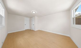 2922 W 73rd St, Los Angeles, CA 90043