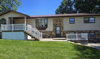 340 E Spring St, Bloomfield, IN 47424