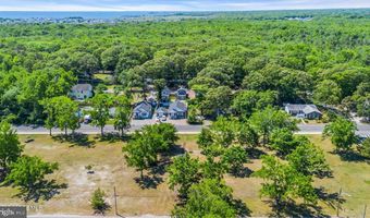 375 E BARNEGAT Ave, Bayville, NJ 08721