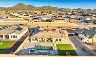 17066 Takipi Rd, Apple Valley, CA 92307