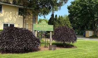 700 Broadway 5, Amityville, NY 11701