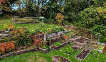 44072 Anderson Ln, Astoria, OR 97103