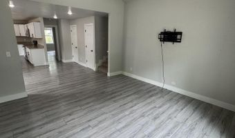 108 Jasper St, Aurora, MO 65605