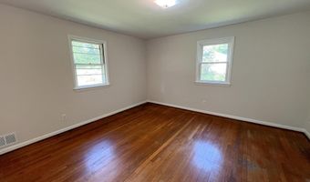 10001 WOODHILL Rd, Bethesda, MD 20817