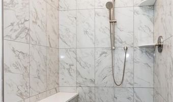 15 Hampton Rd 20, Coventry, RI 02816