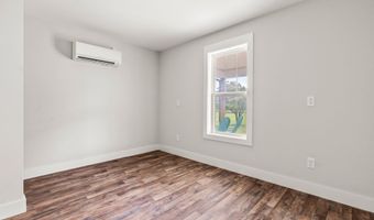 202 Grays Ln, Angier, NC 27501