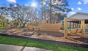 103 Red Admiral Ln, Savannah, GA 31419
