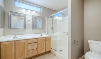 3807 E HAZELTINE Way, Chandler, AZ 85249
