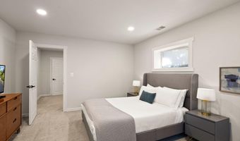 7324 AUBURN St, Annandale, VA 22003